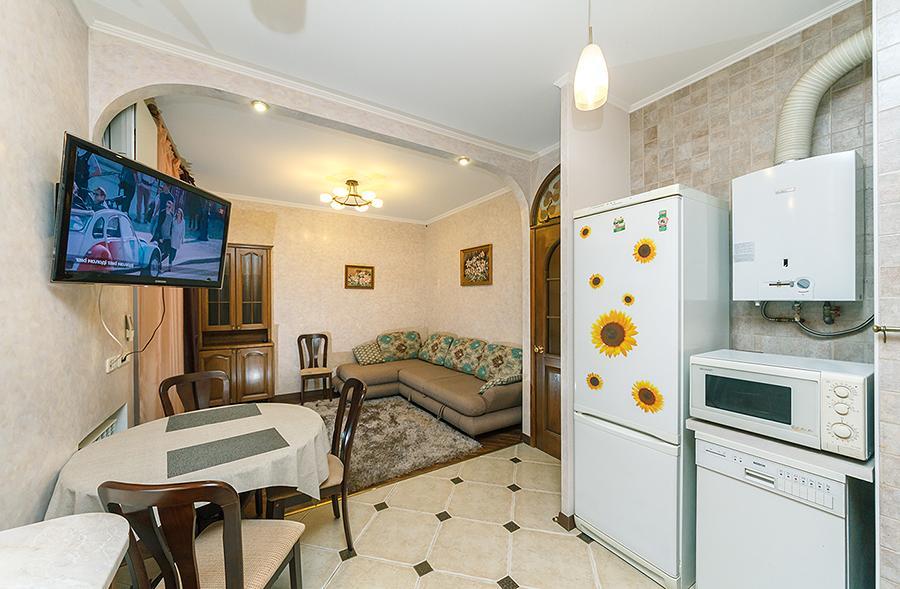 キエフAmazing Two Beds In The Klovskiy Spuskアパートメント エクステリア 写真