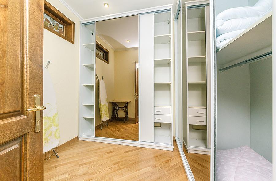 キエフAmazing Two Beds In The Klovskiy Spuskアパートメント エクステリア 写真